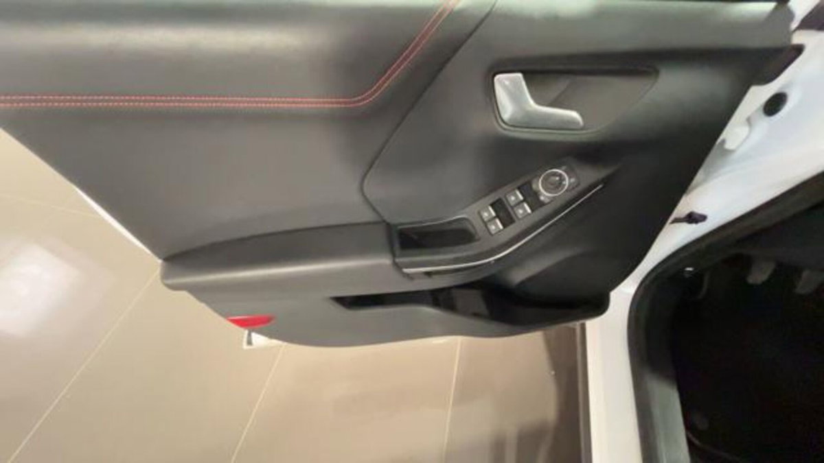 Ford Puma 1.0 EcoBoost Hybrid 125 CV S&S aut. ST-Line X (9)