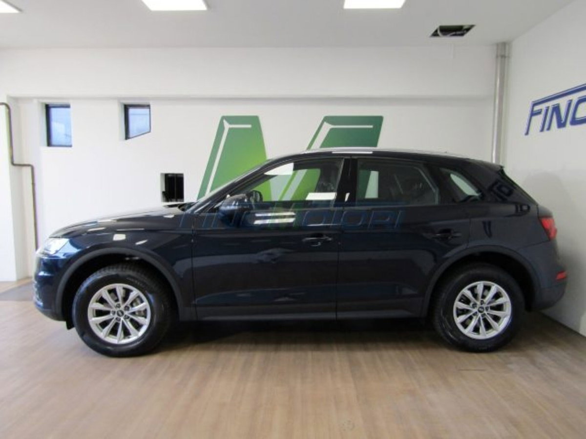 Audi Q5 40 TDI 204 CV quattro S tronic Business (3)
