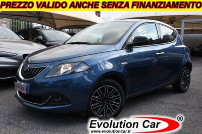 Lancia Ypsilon 1.0 FireFly 5 porte S&S Hybrid Gold Plus usata