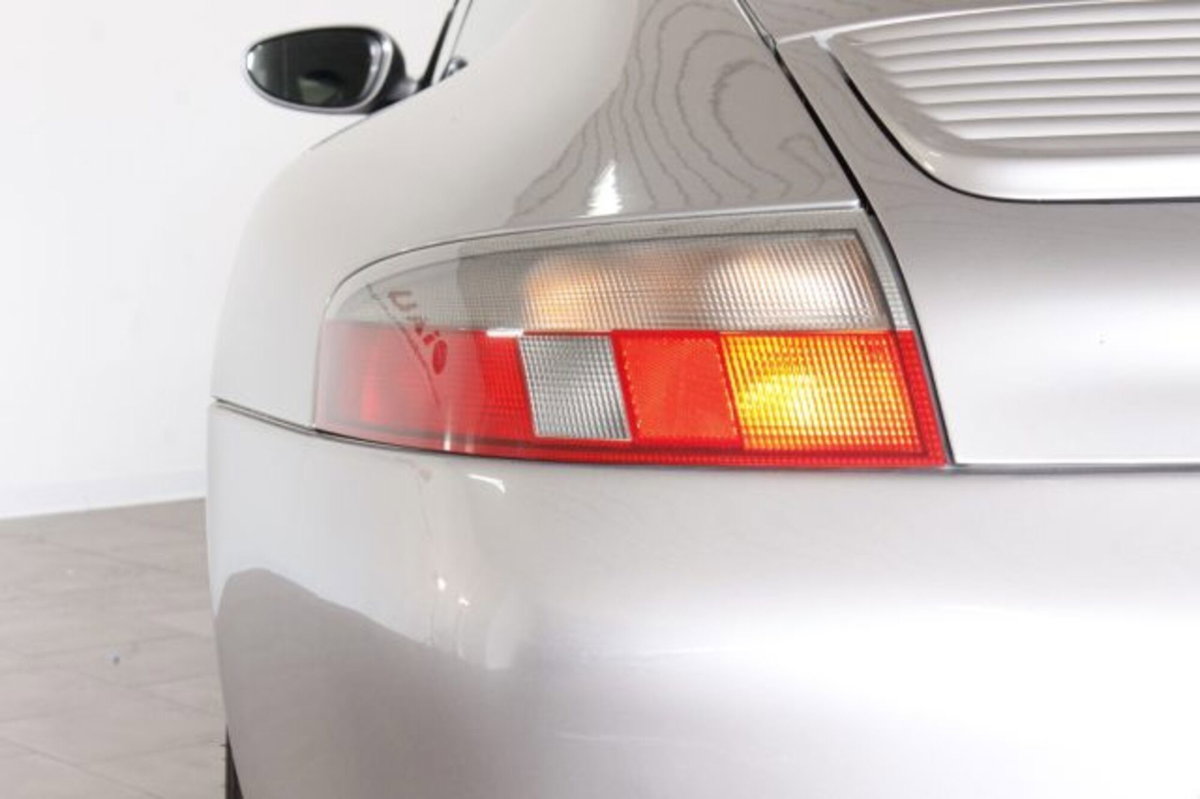 Porsche 911 Coupé Carrera cat (13)