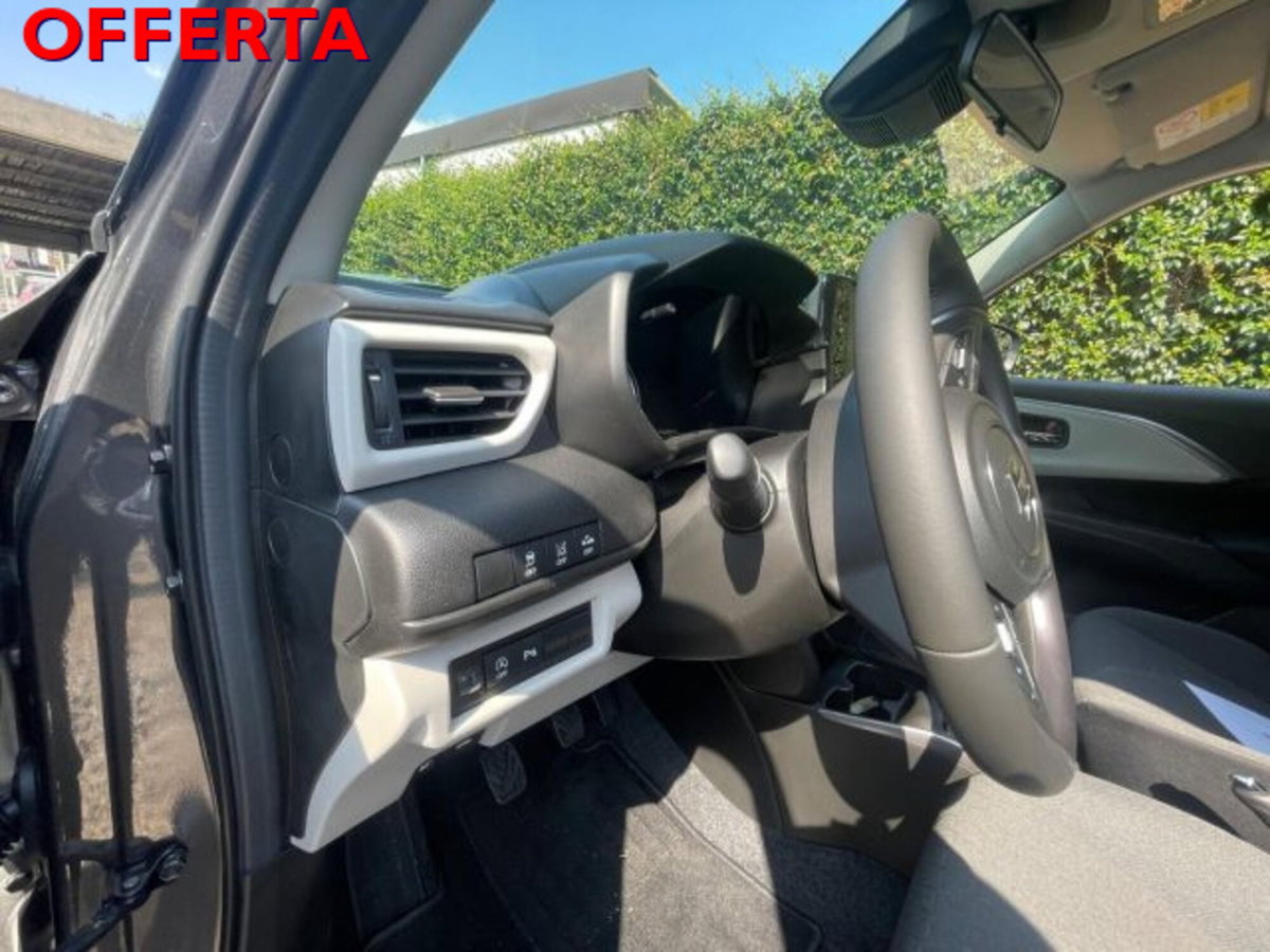 Suzuki Swift 1.2h Top 2wd cvt (7)