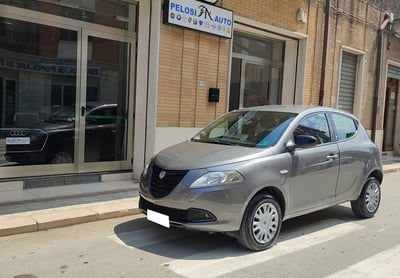 Lancia Ypsilon 0.9 TwinAir 85 CV 5 porte Metano Ecochic Elefantino usata