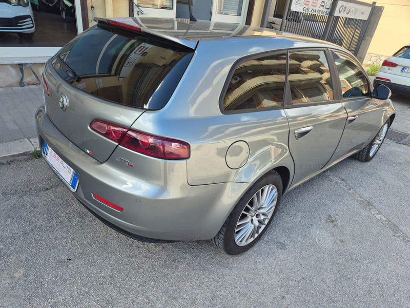 Alfa Romeo 159 SportWagon 1.9 JTDm 16V Sportwagon Exclusive