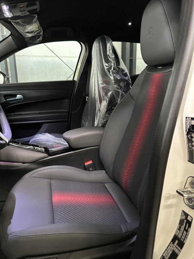 Alfa Romeo Junior 1.2 ibrida Sport Speciale 145cv edct6 (10)