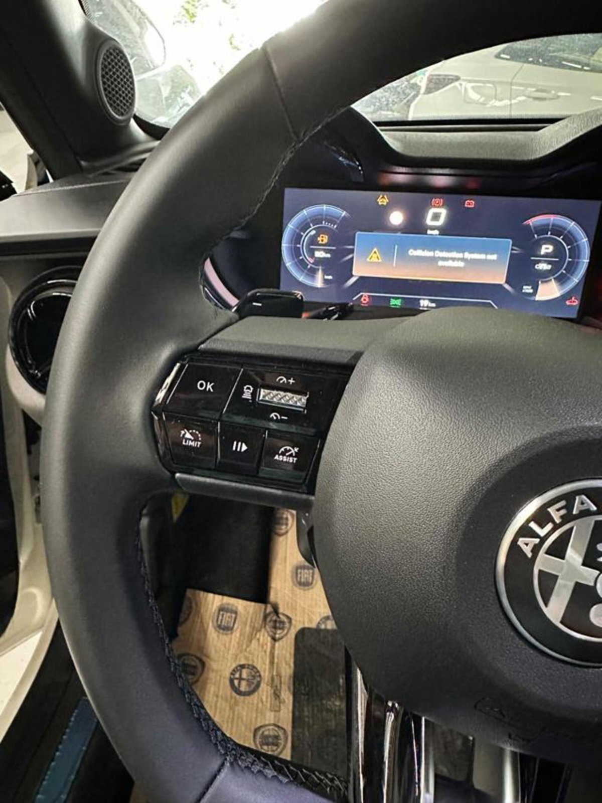 Alfa Romeo Junior 1.2 ibrida Sport Speciale 145cv edct6 (18)