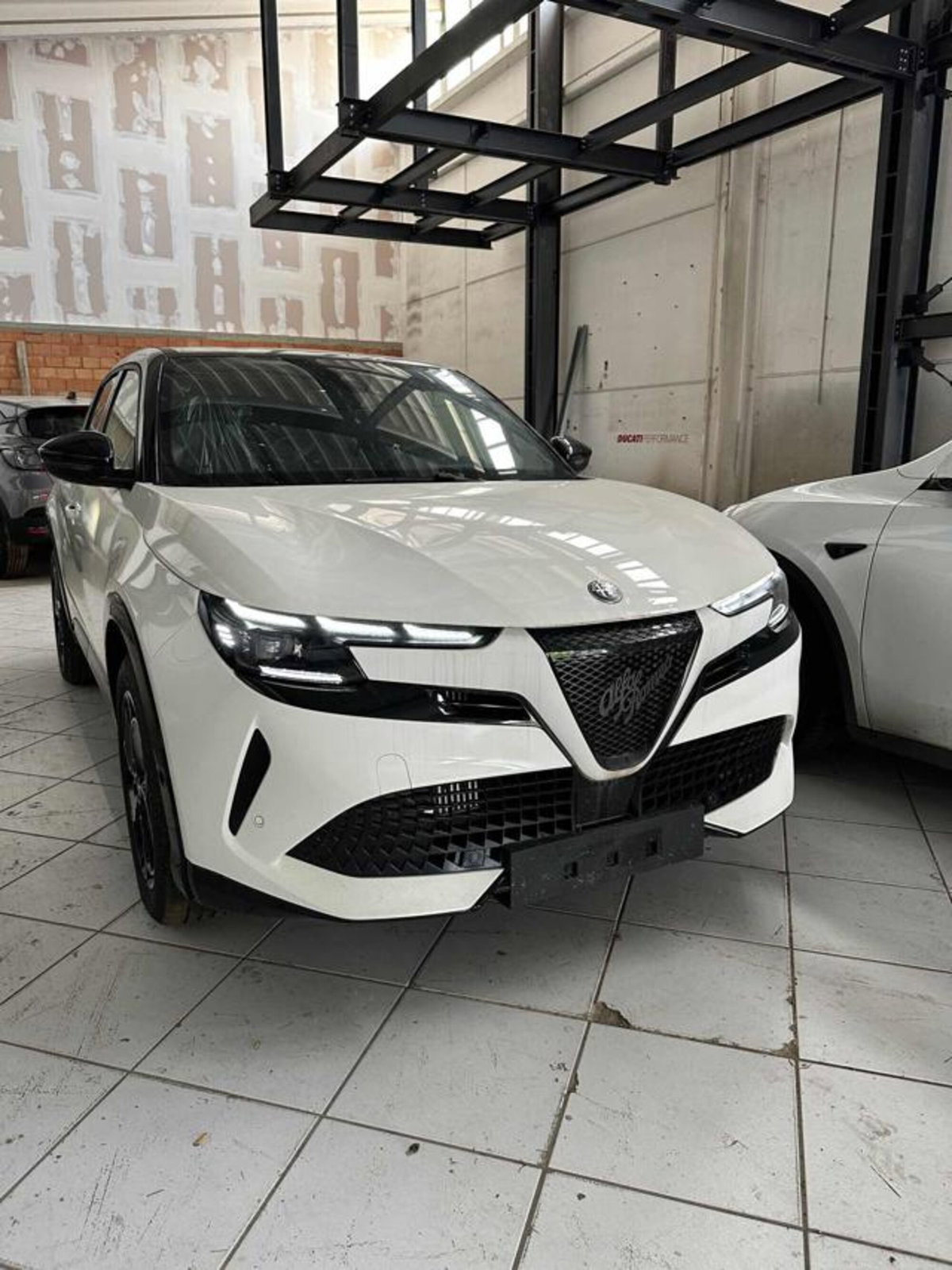 Alfa Romeo Junior 1.2 ibrida Sport Speciale 145cv edct6 (3)