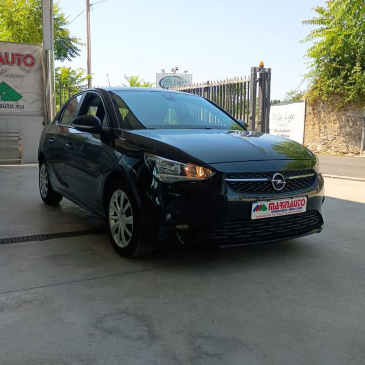 Opel Corsa 1.5 D 100 CV Edition (3)