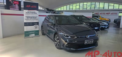 Volkswagen Golf 2.0 TDI 150 CV SCR R-Line usata