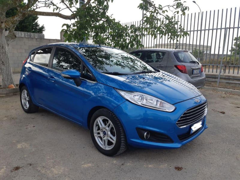 Ford Fiesta 1.5 TDCi 75CV 5 porte Titanium