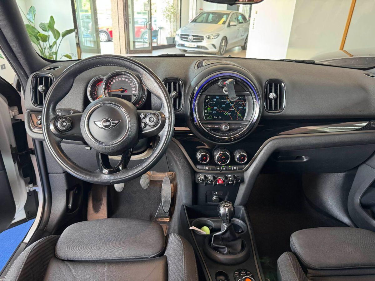 MINI Mini Countryman 2.0 Cooper D Boost Countryman (10)