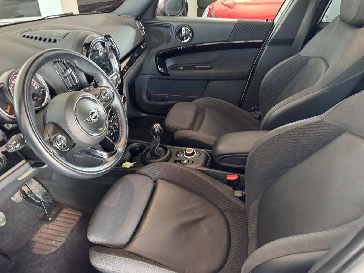 MINI Mini Countryman 2.0 Cooper D Boost Countryman (11)