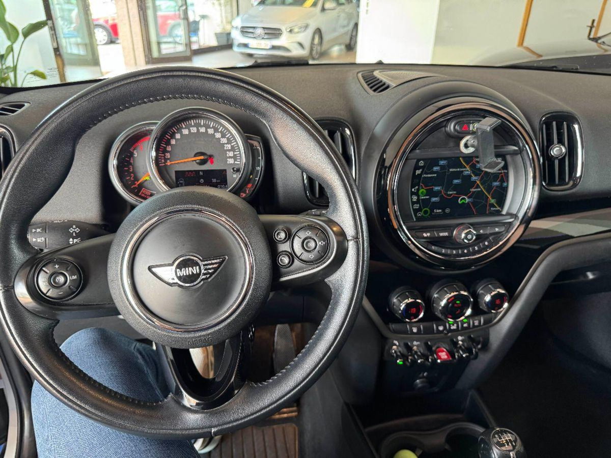 MINI Mini Countryman 2.0 Cooper D Boost Countryman (15)