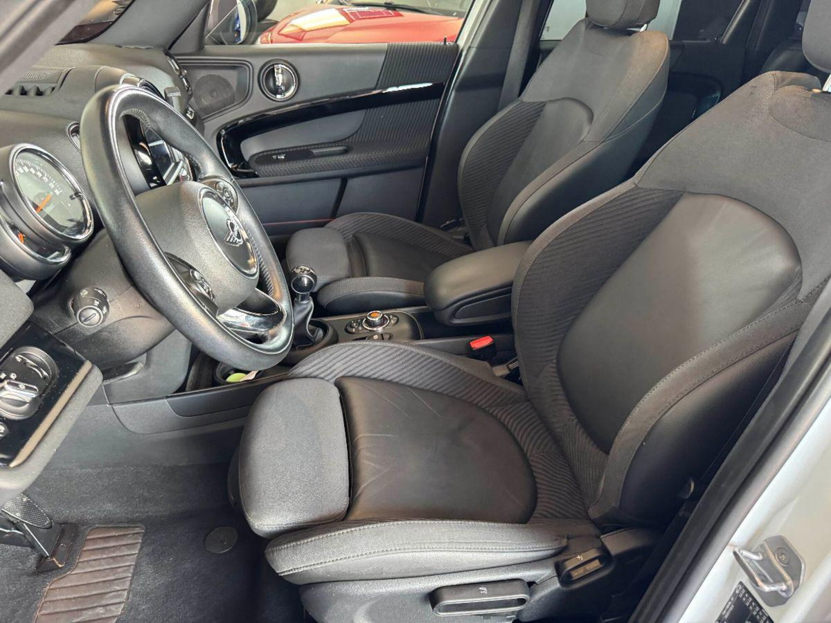 MINI Mini Countryman 2.0 Cooper D Boost Countryman (9)