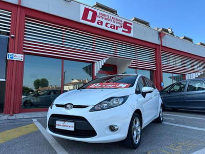 Ford Fiesta 1.4 TDCi 70CV 5 porte Titanium usata