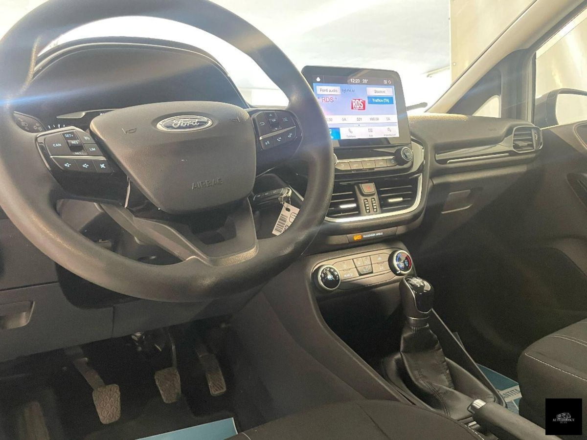 Ford Fiesta 1.1 75 CV GPL 5 porte Titanium (12)