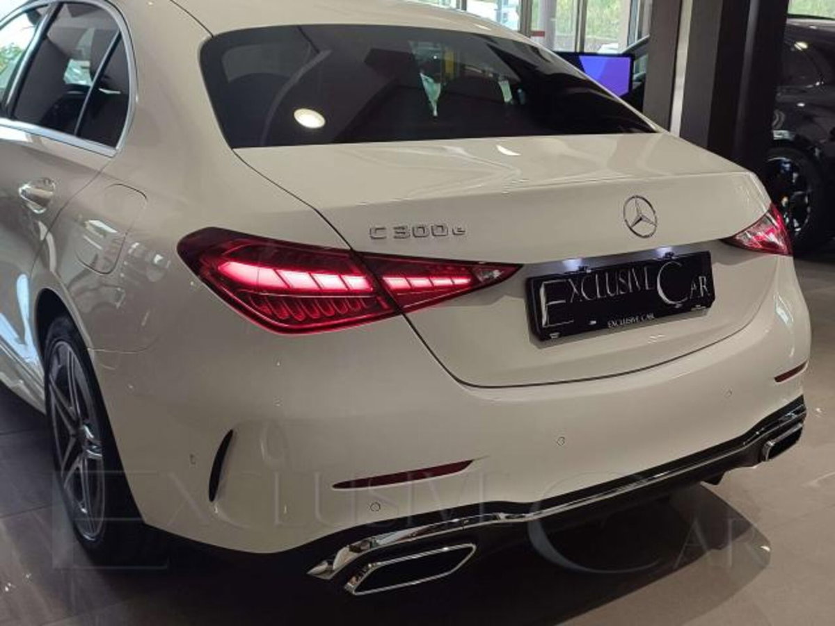 Mercedes-Benz Classe C 300 d Auto Premium (7)
