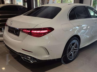 Mercedes-Benz Classe C 300 d Auto Premium (9)