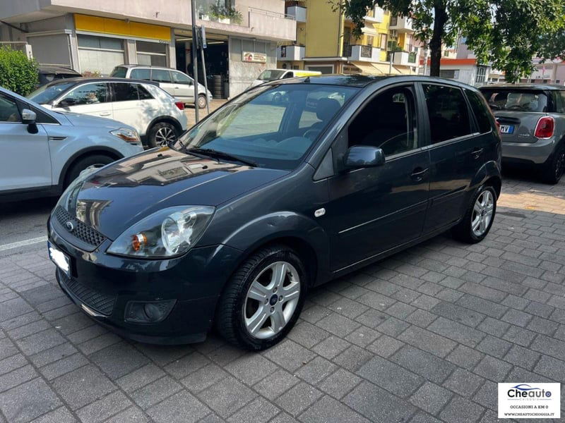 Ford Fiesta 1.2 16V 5p. Titanium