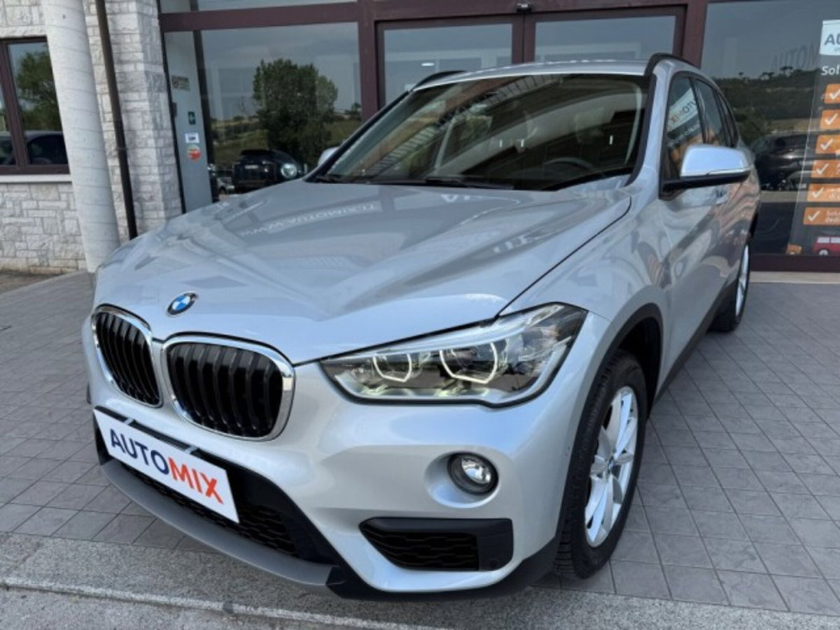BMW X1 sDrive16d Business (5)