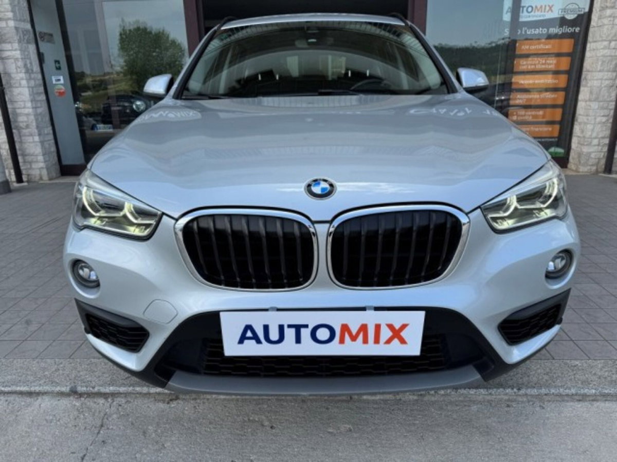 BMW X1 sDrive16d Business (8)