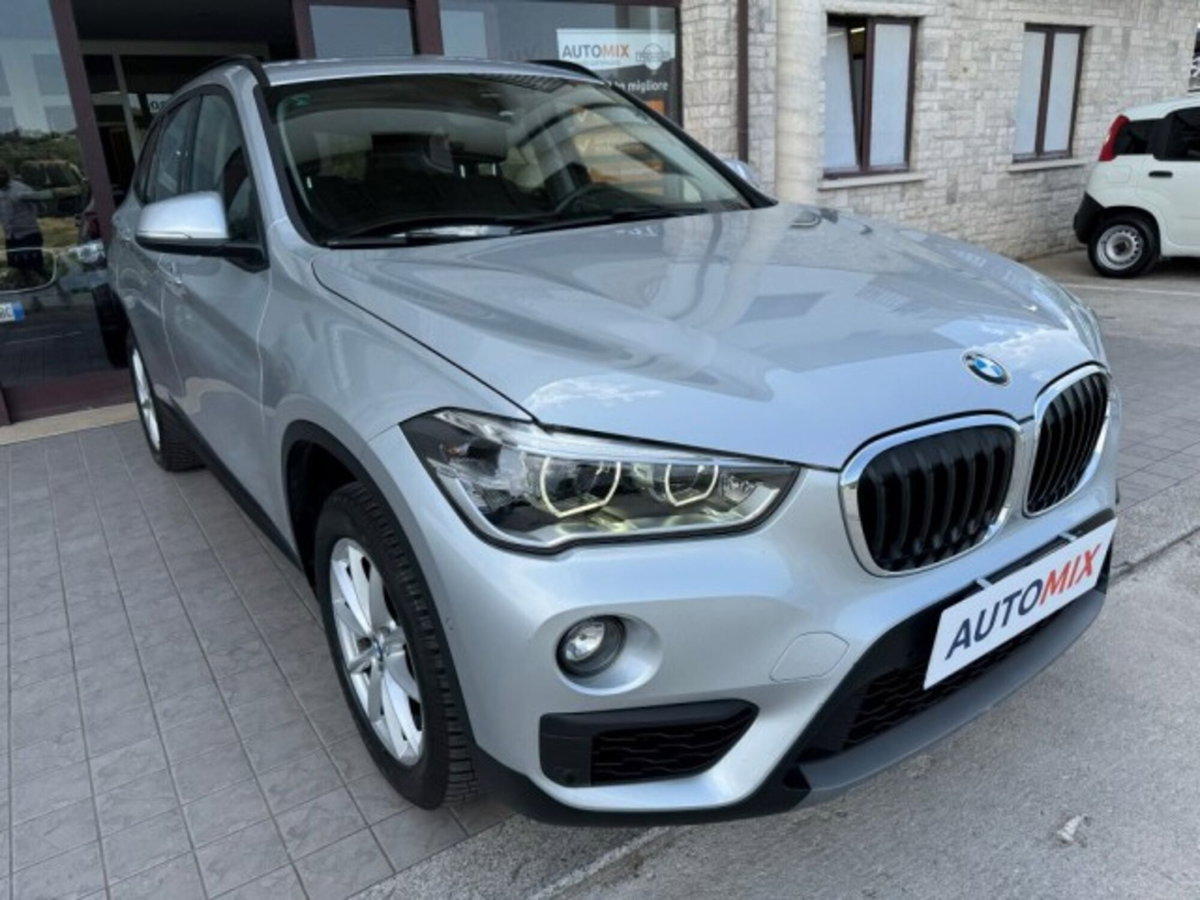 BMW X1 sDrive16d Business (9)