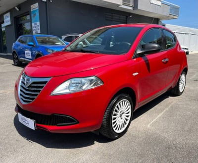 Lancia Ypsilon 1.2 69 CV 5 porte Gold usata