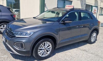 Volkswagen T-Roc 1.5 tsi Life dsg usata
