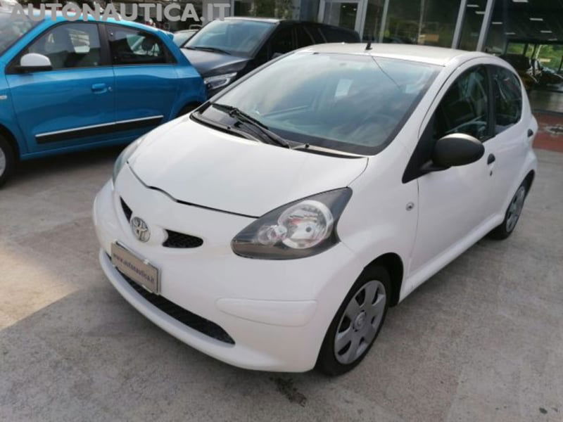 Toyota Aygo 1.0 12V VVT-i 5 porte Now