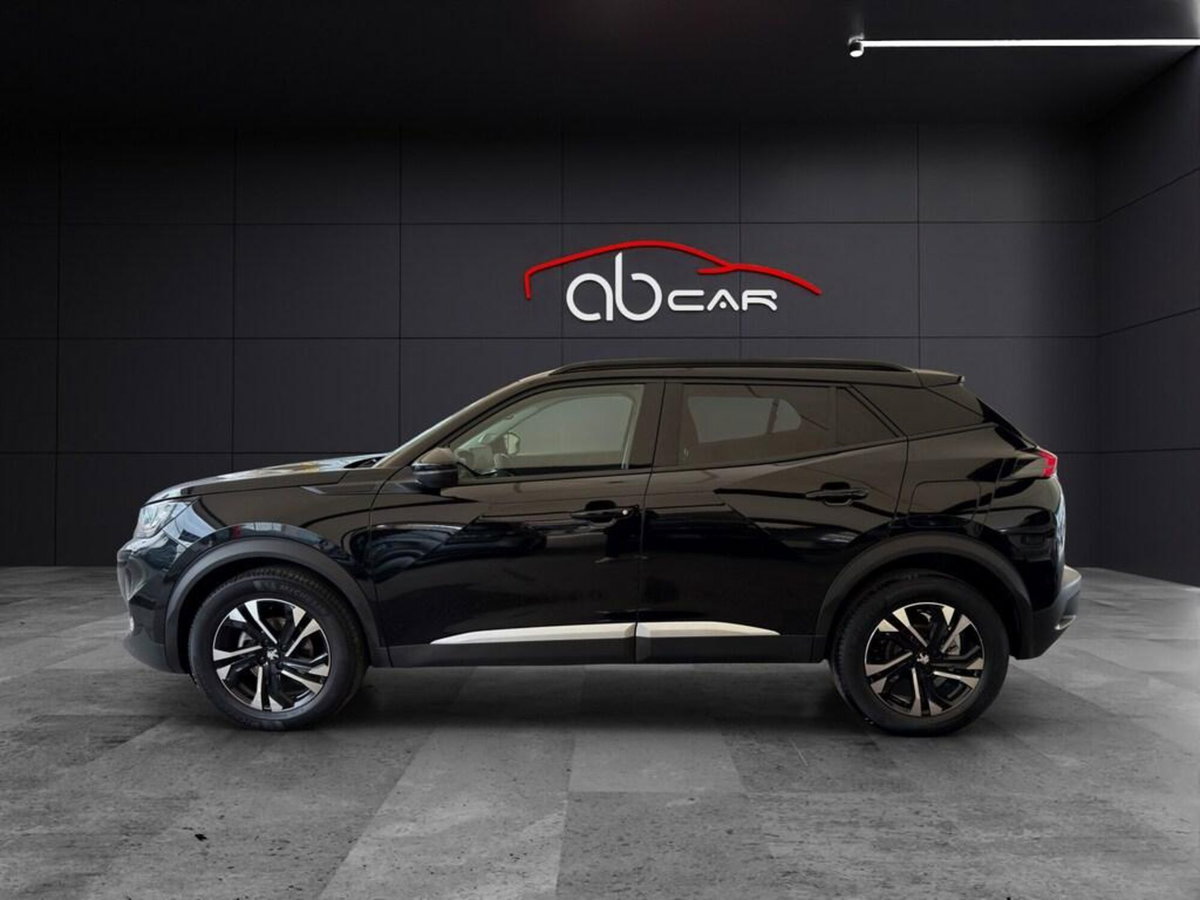 Peugeot 2008 1.2 turbo Allure 100cv (3)