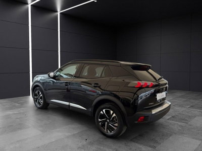 Peugeot 2008 1.2 turbo Allure 100cv (4)