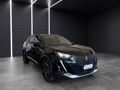 Peugeot 2008 1.2 turbo Allure 100cv (6)
