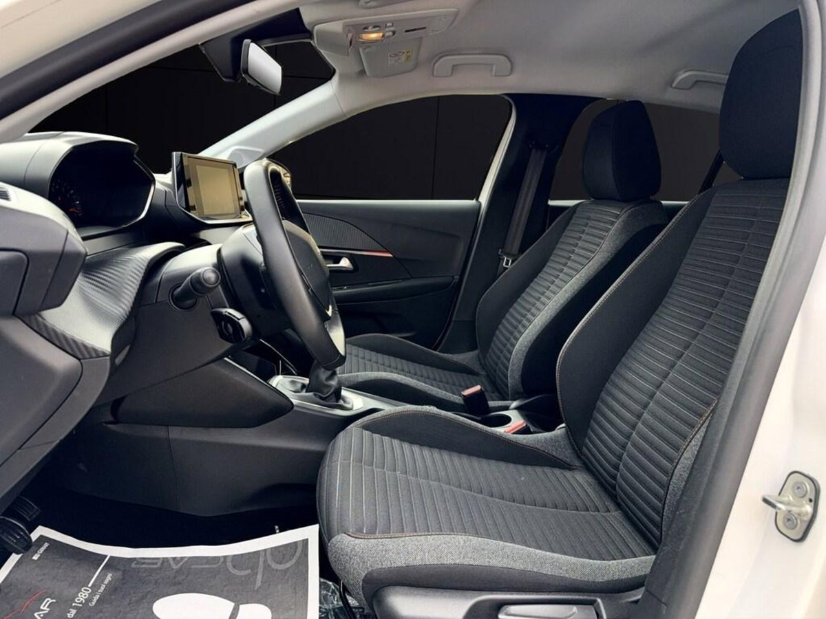 Peugeot 208 PureTech 100 Stop&Start 5 porte Active (9)