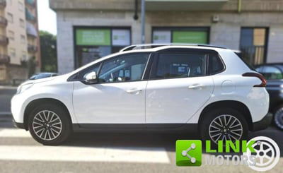Peugeot 2008 VTi 82CV Allure usata