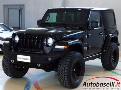 Jeep Wrangler 2.2 Mjt II Sahara usata