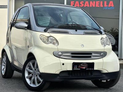 smart Fortwo 700 coupé grandstyle (45 kW) usata