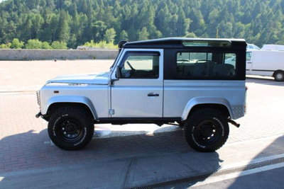 Land Rover Defender 90 2.5 Td5 Station Wagon SE (7)