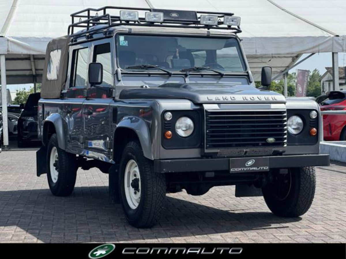 Land Rover Defender 110 2.4 TD4 CrewCab SE (2)