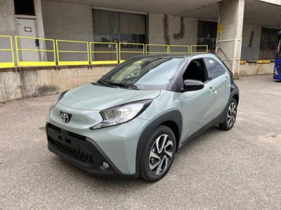 Toyota Aygo X 1.0 VVT-i 72 CV 5p. Undercover S-CVT nuova