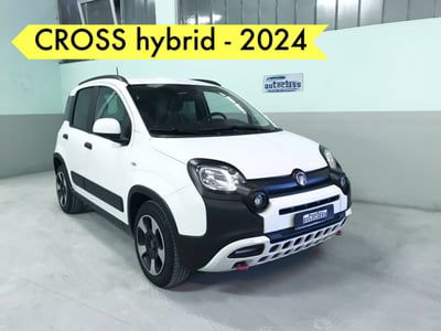 Fiat Panda 1.0 FireFly S&S Hybrid City Cross usata