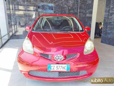 Toyota Aygo 1.0 12V VVT-i 3 porte Sol usata