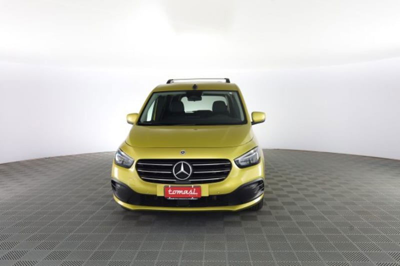 Mercedes-Benz CLA 180 d Premium