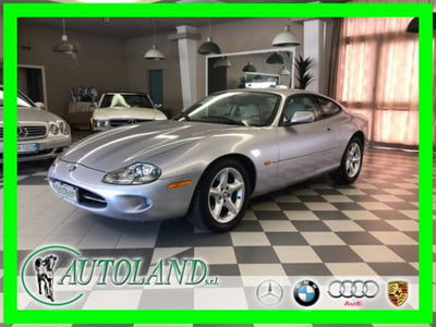 Jaguar XK8 4.0 Coupé usata