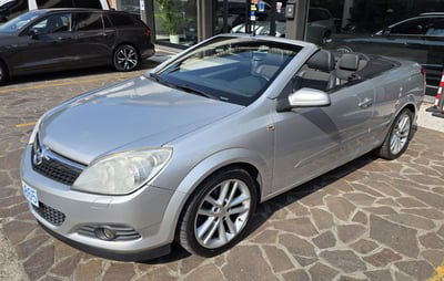 Opel Astra Cabrio TwinTop 1.9 16V CDTI 150CV Cosmo usata