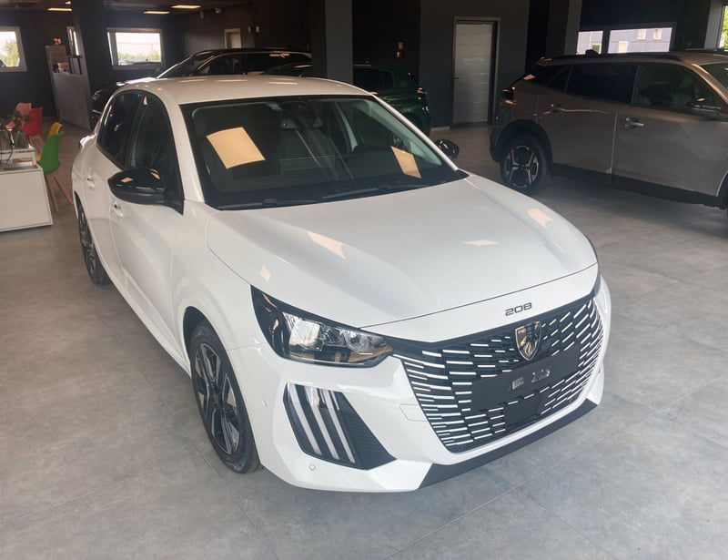 Peugeot 208 PureTech 100 Stop&Start 5 porte Allure
