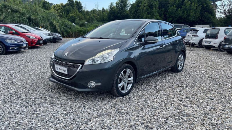 Peugeot 208 VTi 82 CV 5 porte Allure