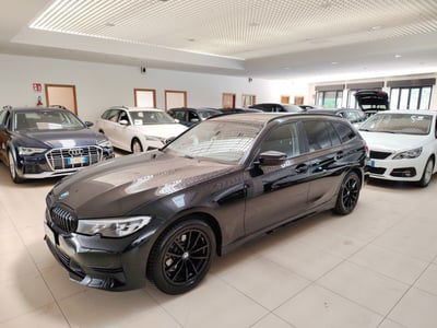 BMW Serie 3 Touring 318d  mhev 48V auto usata
