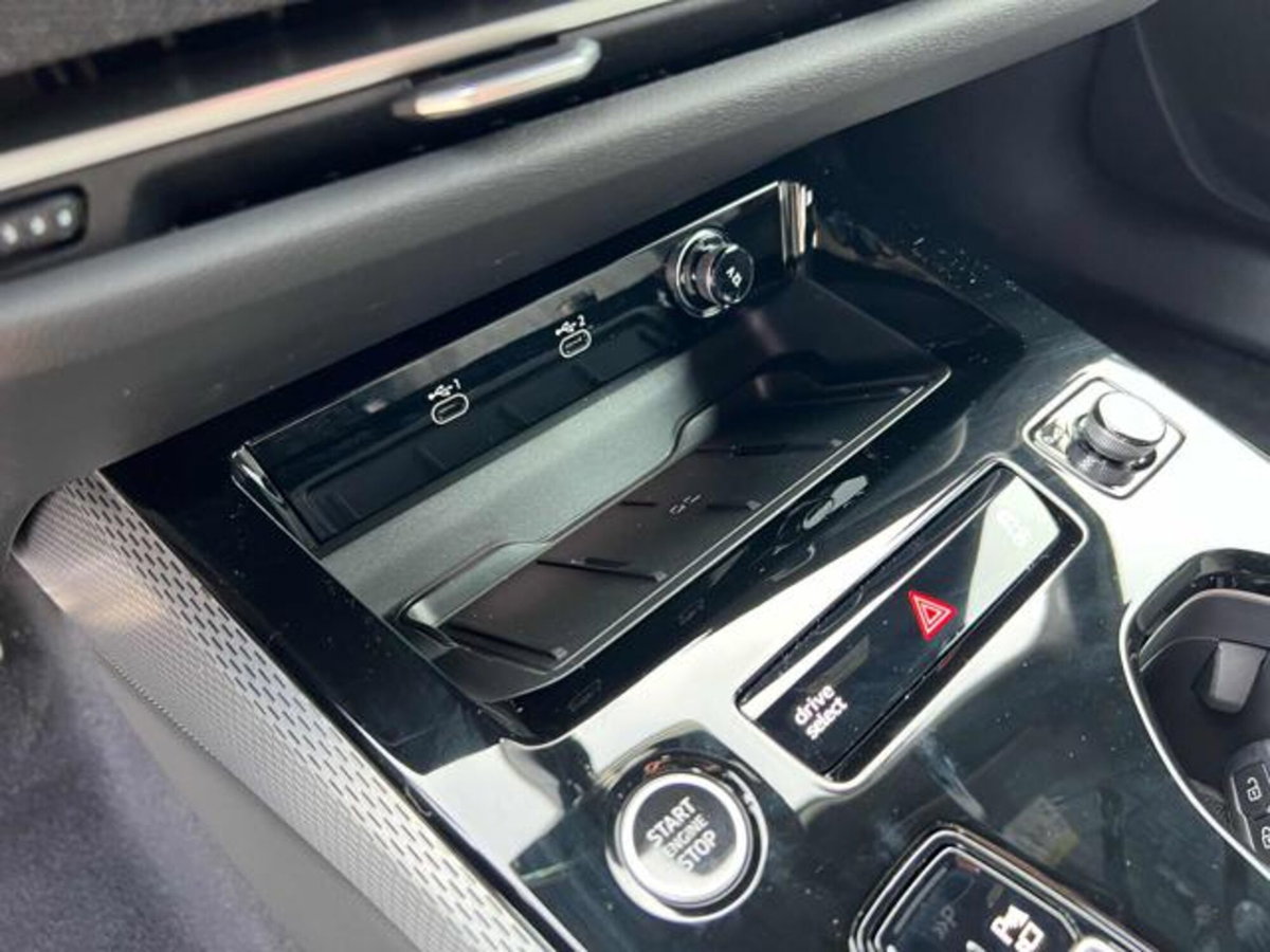 Audi A5 Avant 2.0 tdi mhev+ S line edition 204cv s-tronic (14)
