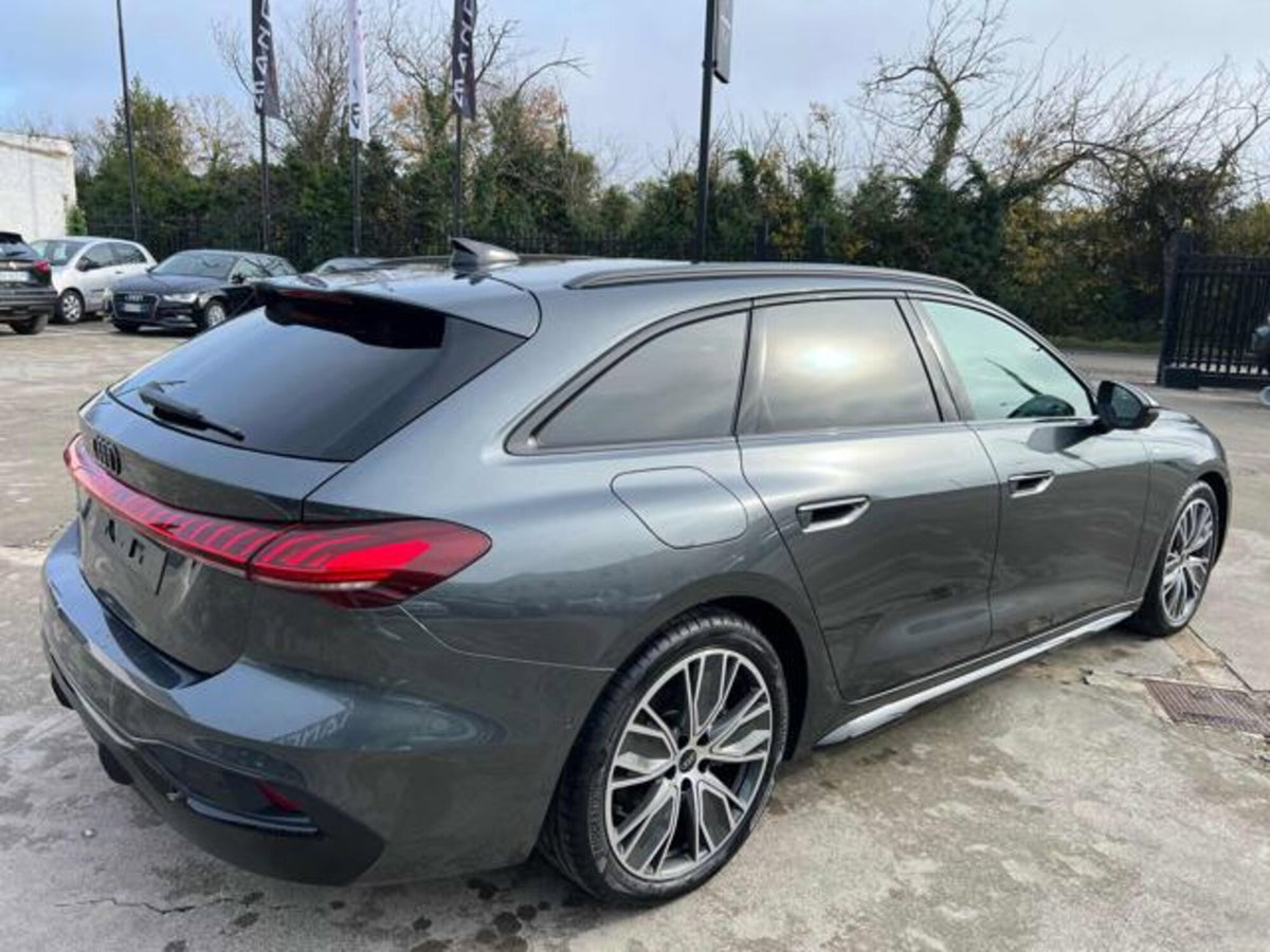 Audi A5 Avant 2.0 tdi mhev+ S line edition 204cv s-tronic (4)