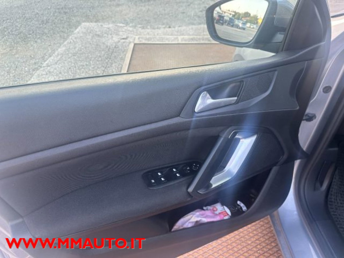 Peugeot 308 SW BlueHDi 130 S&S Business (9)