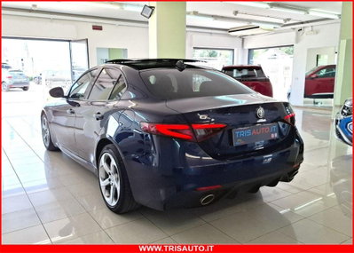Alfa Romeo Giulia 2.2 t Veloce Q4 210cv auto (2)